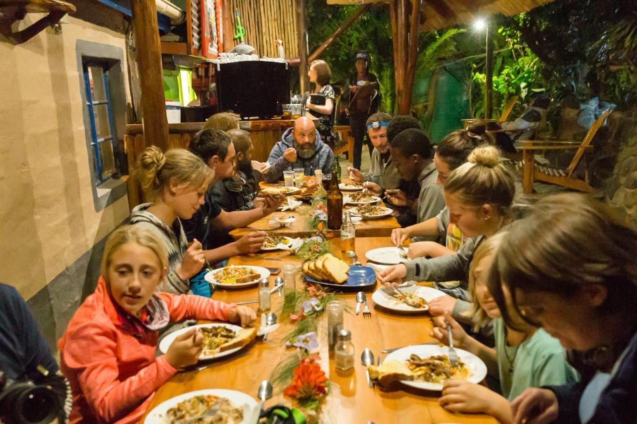 Coffee Shack Adventure Backpackers & Self-Catering Hostel Кофи Бей Екстериор снимка